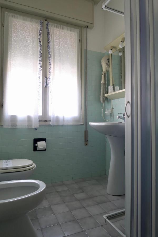 Hotel Lorenz Caorle Buitenkant foto
